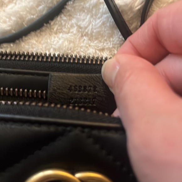 Gucci Marmont Crossbody with attached pouch. New! - Picture 9 of 13